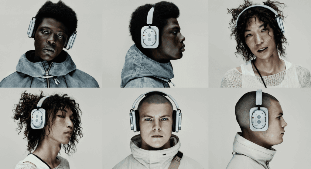Nothing Headphone sur des têtes